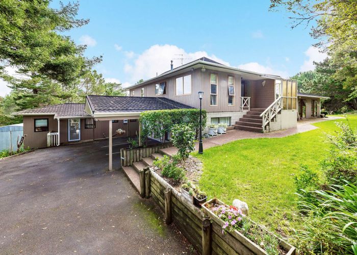  at 1028 East Coast Road, Fairview Heights, Auckland