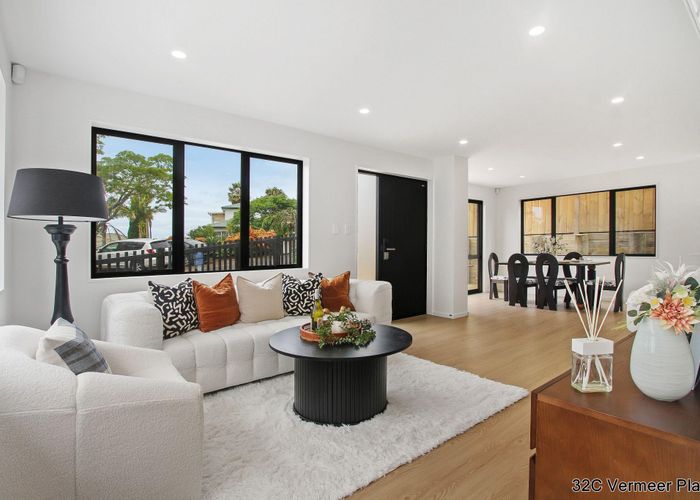  at Lot 1-4/32 Vermeer Place, West Harbour, Waitakere City, Auckland