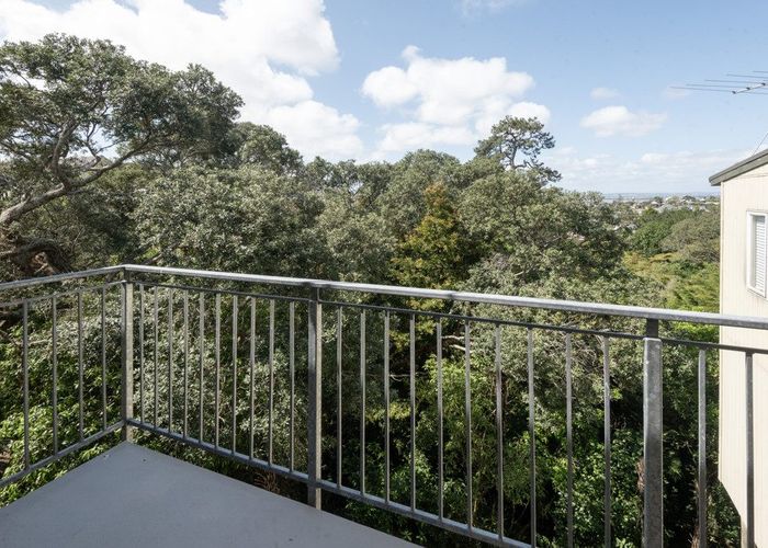  at 23M Hendry Avenue, Hillsborough, Auckland