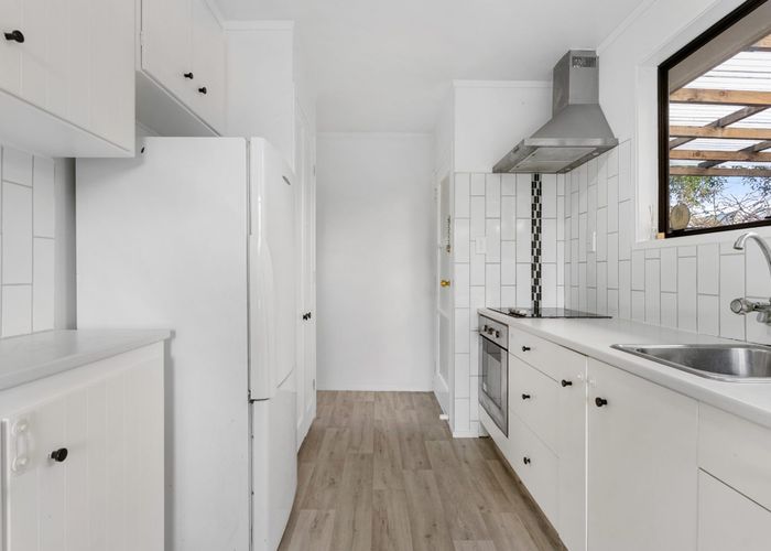  at 19 Benita Place, Sunnyvale, Waitakere City, Auckland