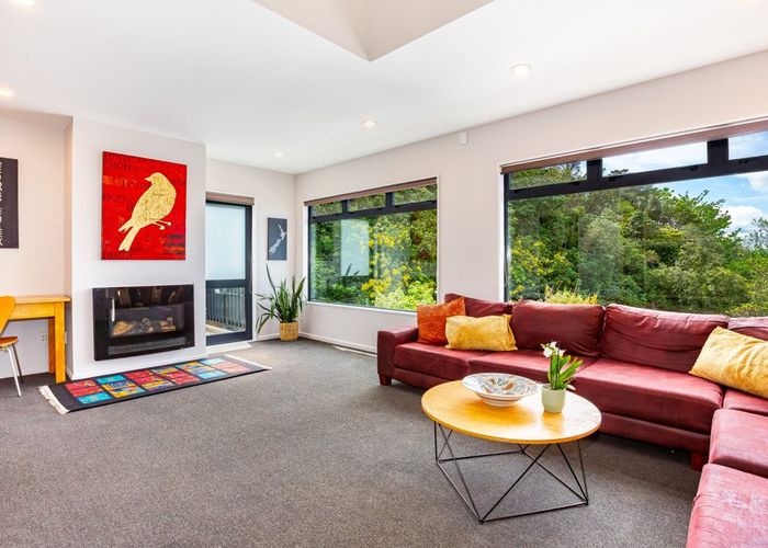  at 15 Bank Road, Northland, Wellington, Wellington