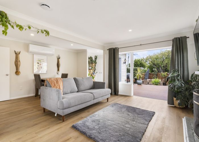  at 1/32 Millen Avenue, Pakuranga, Auckland