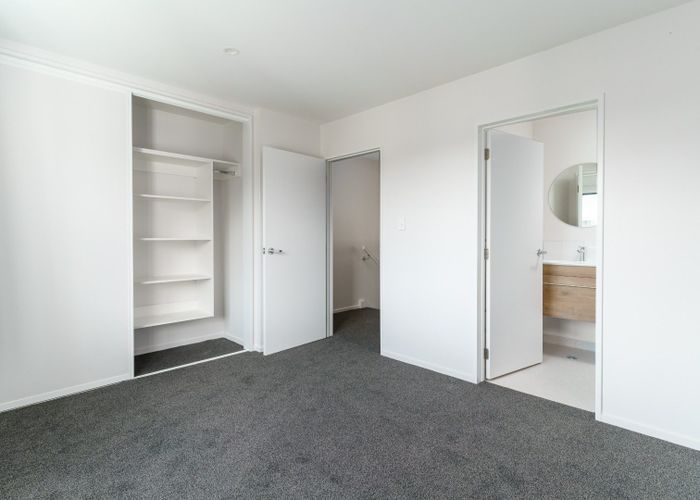  at 4/26 Grove Road, Addington, Christchurch