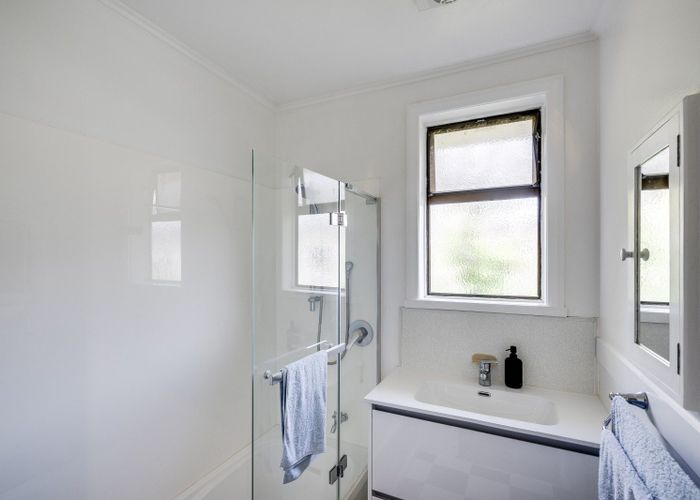  at 27 Exeter Crescent, Pirimai, Napier