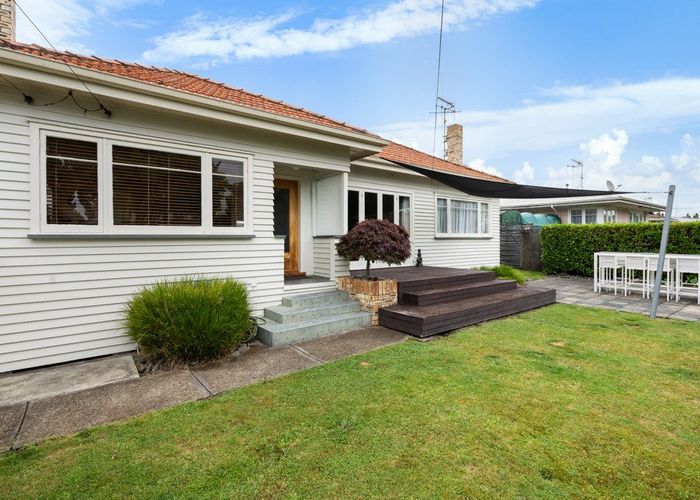  at 73 Maeroa Road, Maeroa, Hamilton