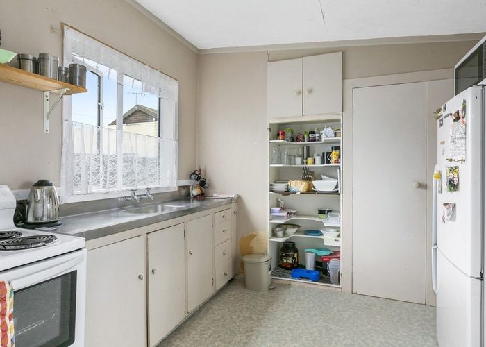  at 38 Hargest Crescent, Saint Kilda, Dunedin, Otago
