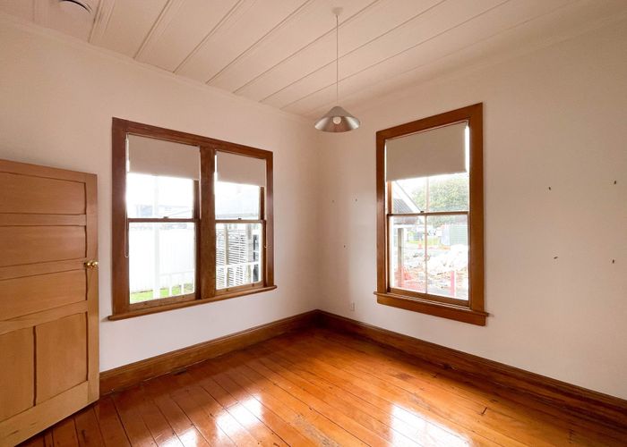  at 4 Ethel Street, Sandringham, Auckland City, Auckland