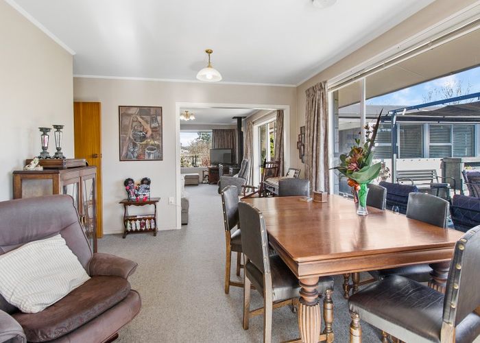  at 39 Lynch Road, Levels