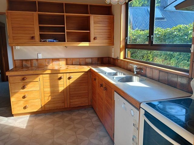  at 33 Ihaka Street, Hokowhitu, Palmerston North, Manawatu / Whanganui