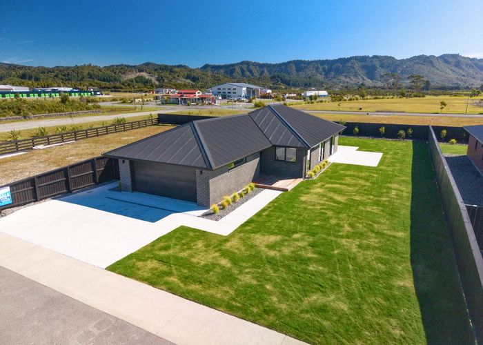  at 11B Hinau Crescent, Kaiata, Grey, West Coast