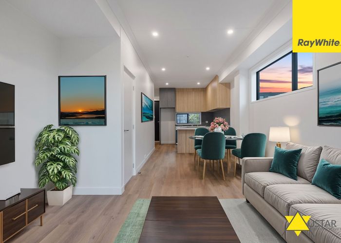  at 42C Westgate Drive, Westgate, Waitakere City, Auckland