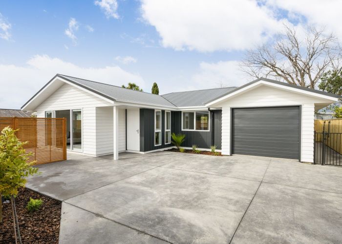  at 11 Lancaster Street, Highbury, Palmerston North
