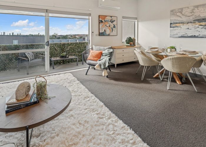 at 110/7 Kelvin Hart Drive, East Tamaki, Manukau City, Auckland