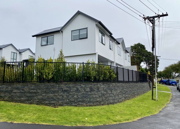  at 1/3 Arlington Street, Waterview, Auckland