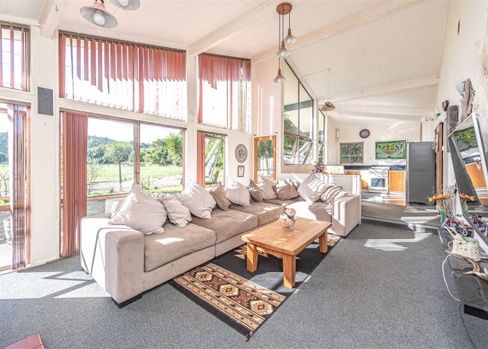  at 2526 State Highway 3, Turakina