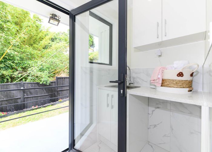  at 47 Rangeview Road, Sunnyvale, Auckland