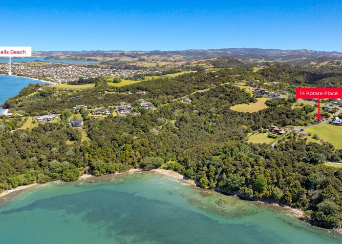  at 14 Kotare Place, Sandspit, Warkworth