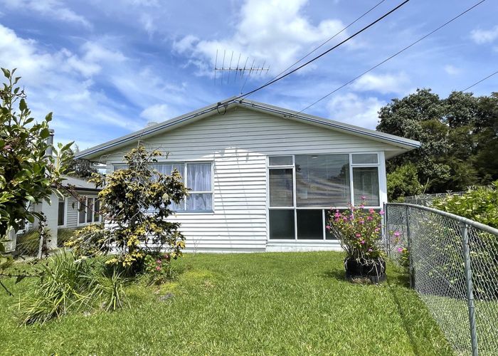  at 70 Routley Drive, Glen Eden, Waitakere City, Auckland
