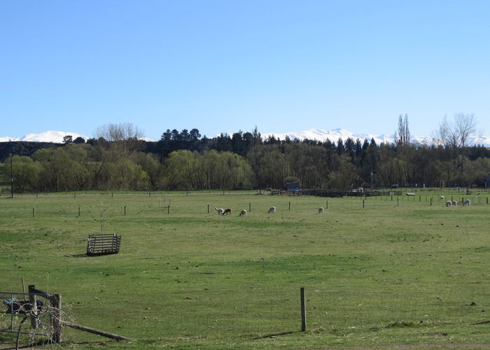  at 75 Mount Nessing Road, Albury