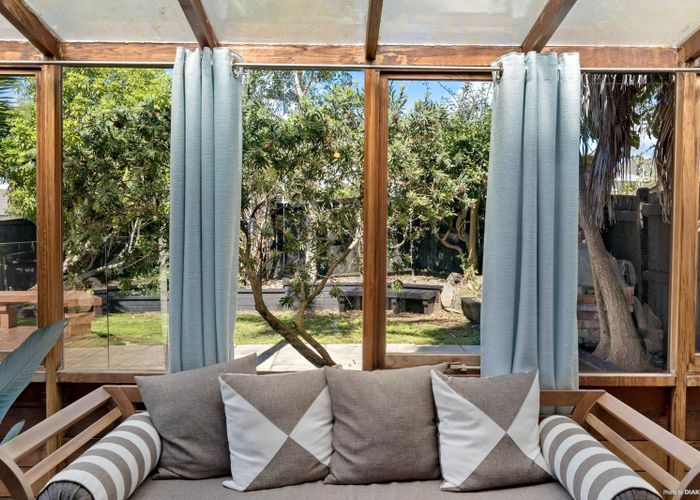  at 26 Vincent Street, Howick, Manukau City, Auckland