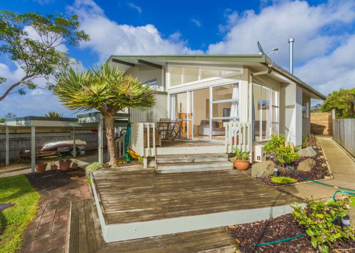  at 3 Reynolds Place, Torbay, North Shore City, Auckland