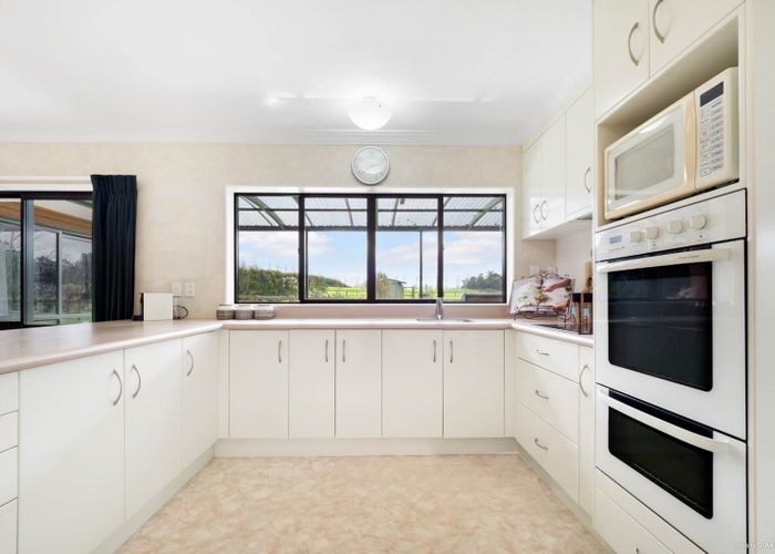  at 196 Glenbrook Road, Pukekohe