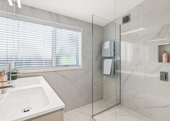  at 102A Esplanade, Sumner, Christchurch City, Canterbury