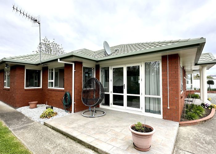  at 2/11 Kakapo Street, Waikiwi, Invercargill