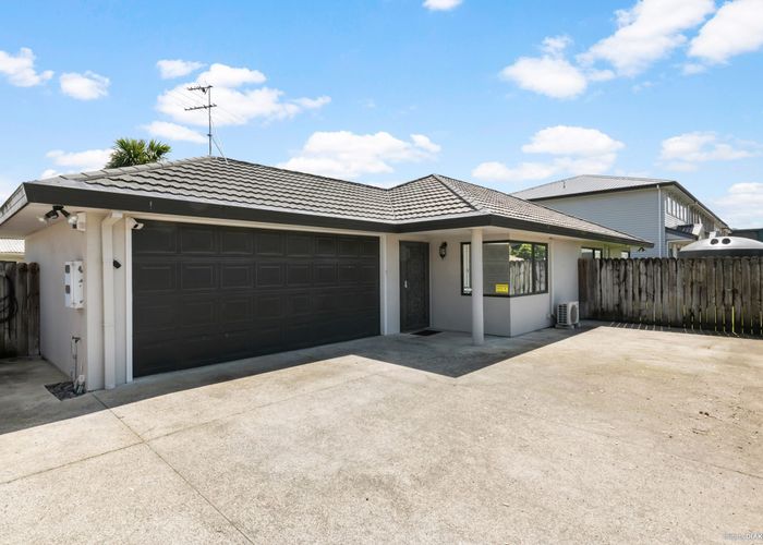  at 17B Waiari Road, Conifer Grove, Takanini