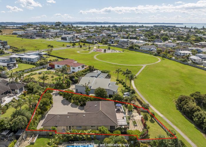 For sale 7 Intrepid Crescent, Beachlands, Manukau City, Auckland