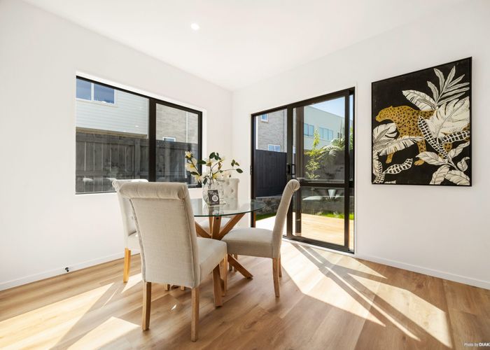  at 4 Kyeemagh Street, Botany Downs, Manukau City, Auckland