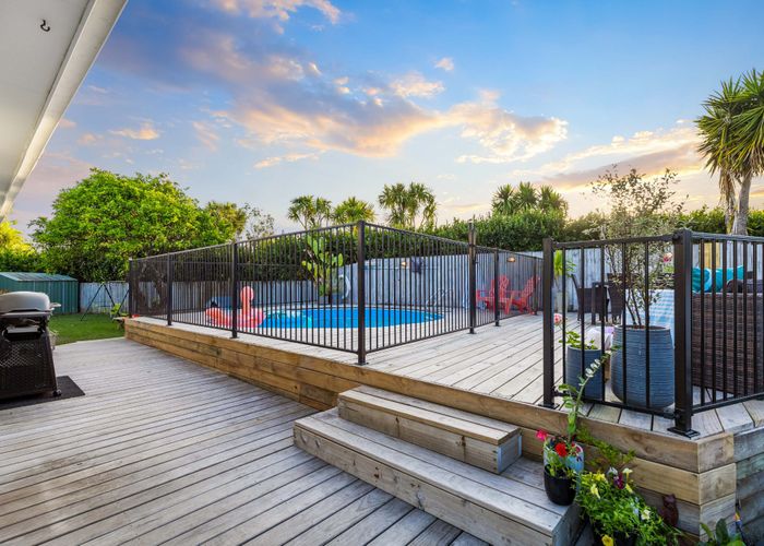  at 30 Glen Road, Ranui, Waitakere City, Auckland