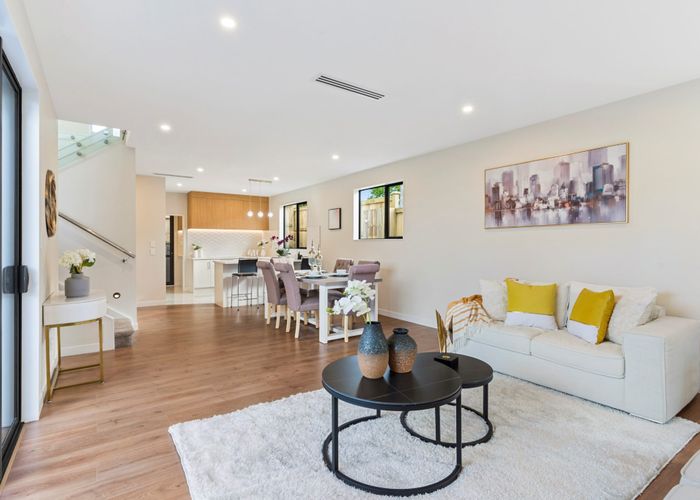 at 92D Godley Road, Green Bay, Auckland