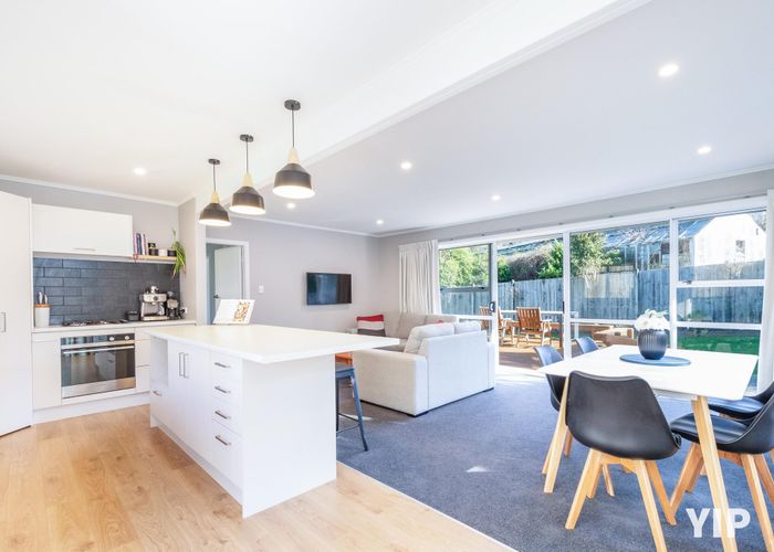  at 8 Cunliffe Street, Johnsonville, Wellington