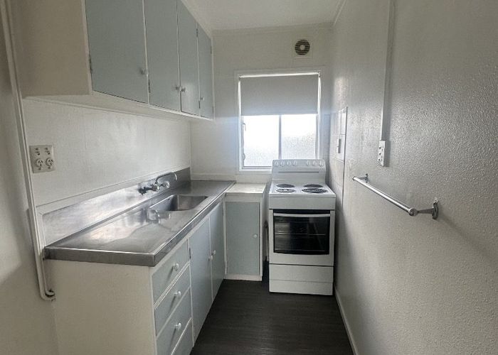  at 4/3 Luke Street, Otahuhu, Auckland City, Auckland