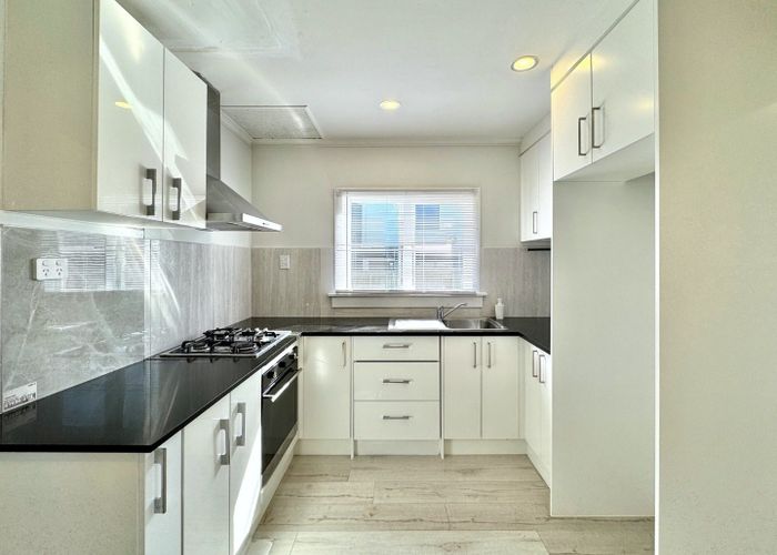  at 43 Scotts Road, Manurewa, Manukau City, Auckland