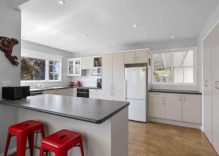  at 29 Nevada Drive, Merrilands, New Plymouth