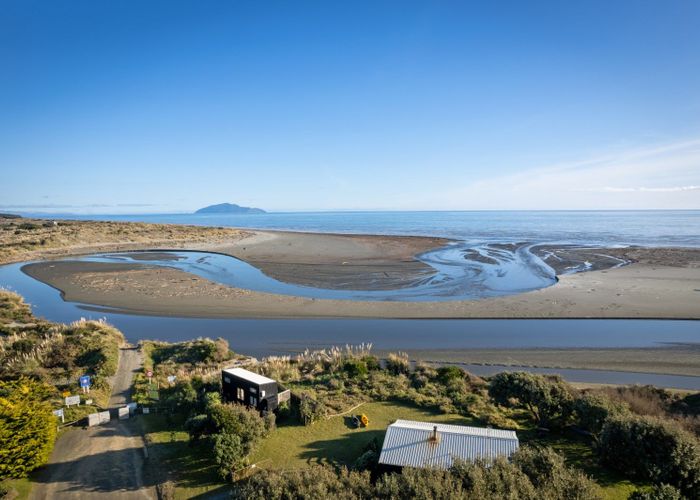 For sale 6163 Manga Pirau Street, Waikawa Beach, Horowhenua