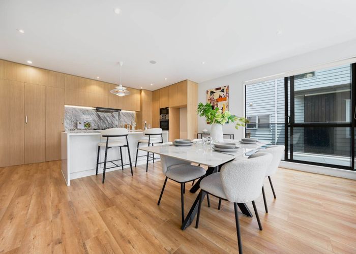  at 16 Windlass Street, Long Bay, North Shore City, Auckland