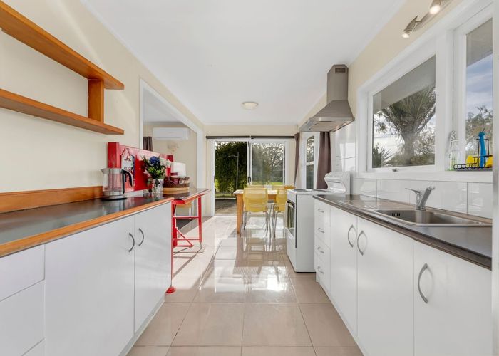  at 26 Tiraumea Drive, Pakuranga, Manukau City, Auckland