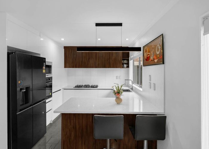  at 6E Regent Street, Papatoetoe, Manukau City, Auckland