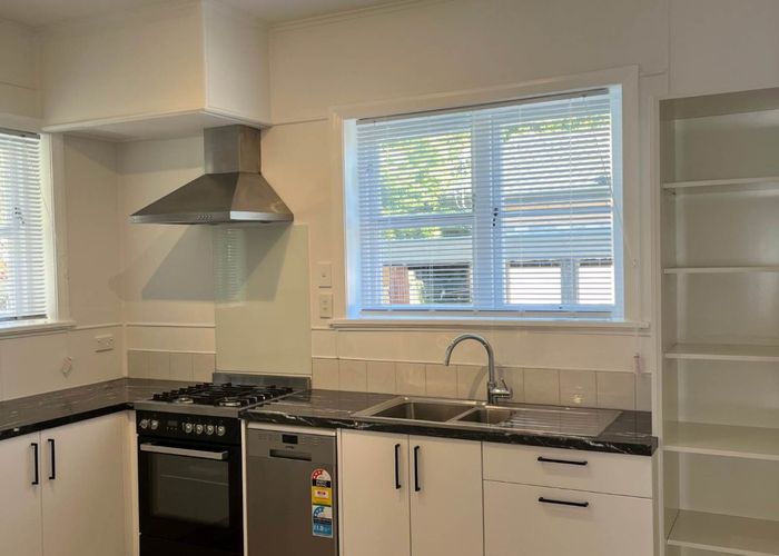  at 42 Willcott Street, Mount Albert, Auckland