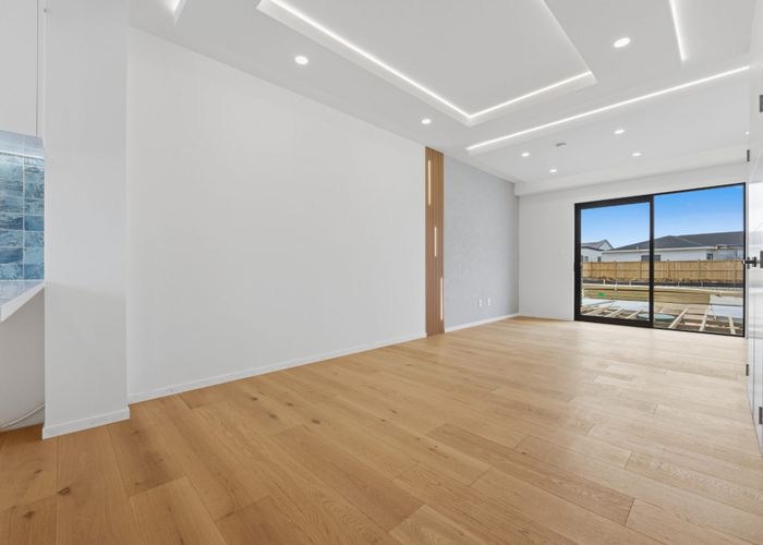  at Unit 8/83 Otuwairoa Esplanade, Papakura, Papakura, Auckland