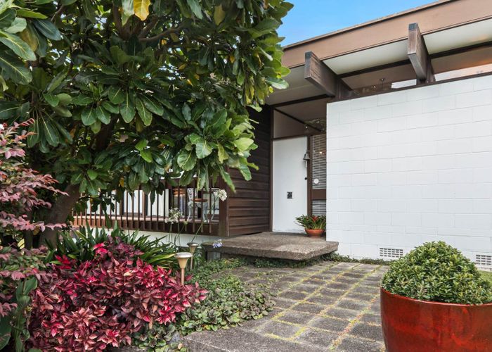  at 23 Kurnell Drive, Botany Downs, Manukau City, Auckland