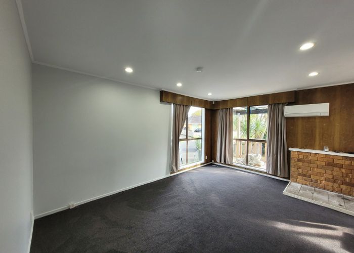  at 2 Massine Place, Randwick Park, Manukau City, Auckland