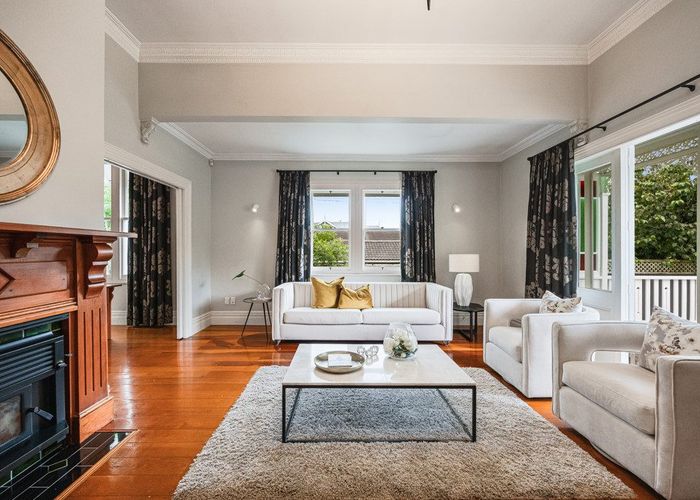  at 28 Fairview Road, Mount Eden, Auckland City, Auckland