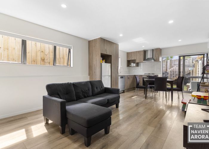  at 99E Mahia Road, Wattle Downs, Manukau City, Auckland