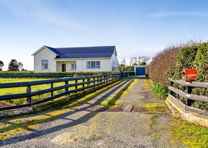  at 84 Mawhitiwhiti Road, Hawera