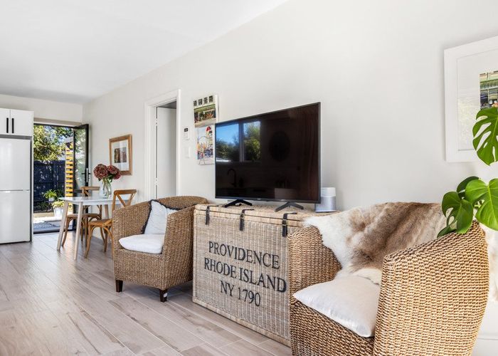  at 1/98 Perry Street, Papanui, Christchurch City, Canterbury