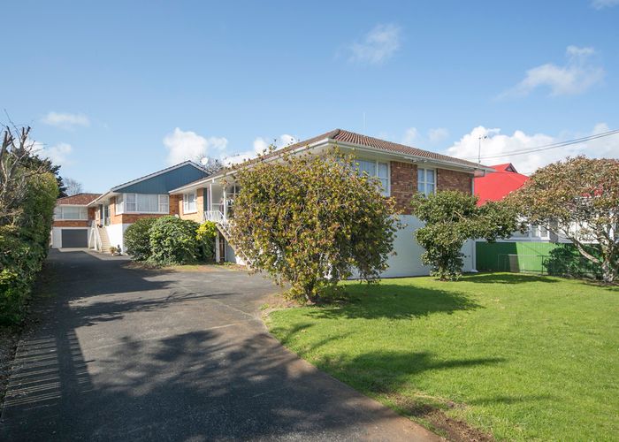  at 4/22 Pah Road, Epsom, Auckland